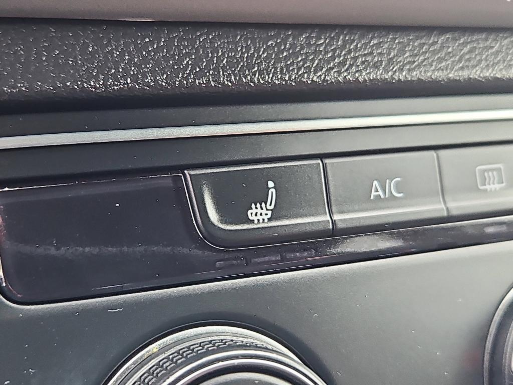 used 2022 Volkswagen Atlas car, priced at $21,900