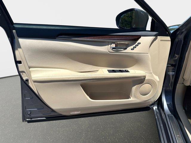 used 2013 Lexus ES 350 car, priced at $17,193
