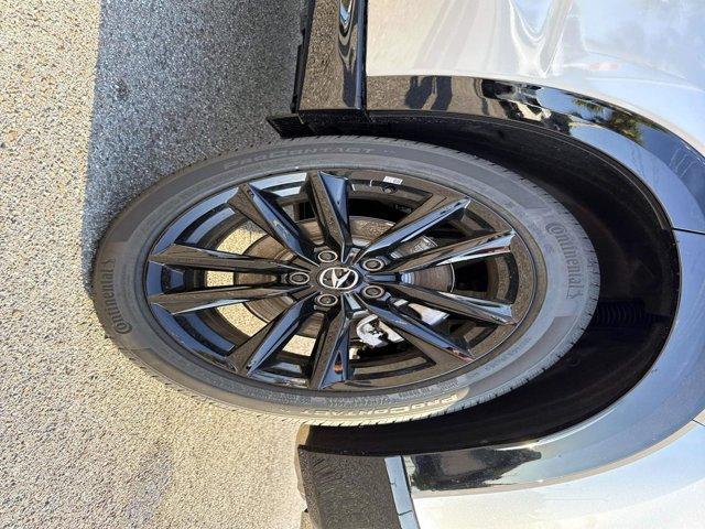 new 2025 Acura ADX car, priced at $43,350