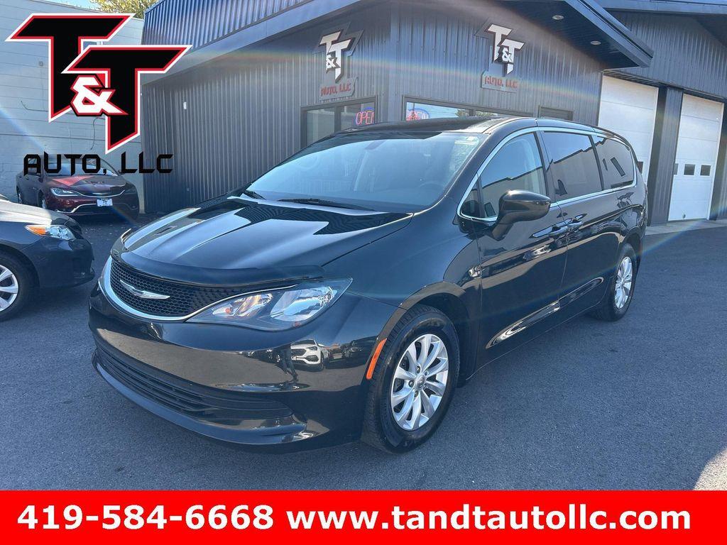 used 2017 Chrysler Pacifica car, priced at $9,995