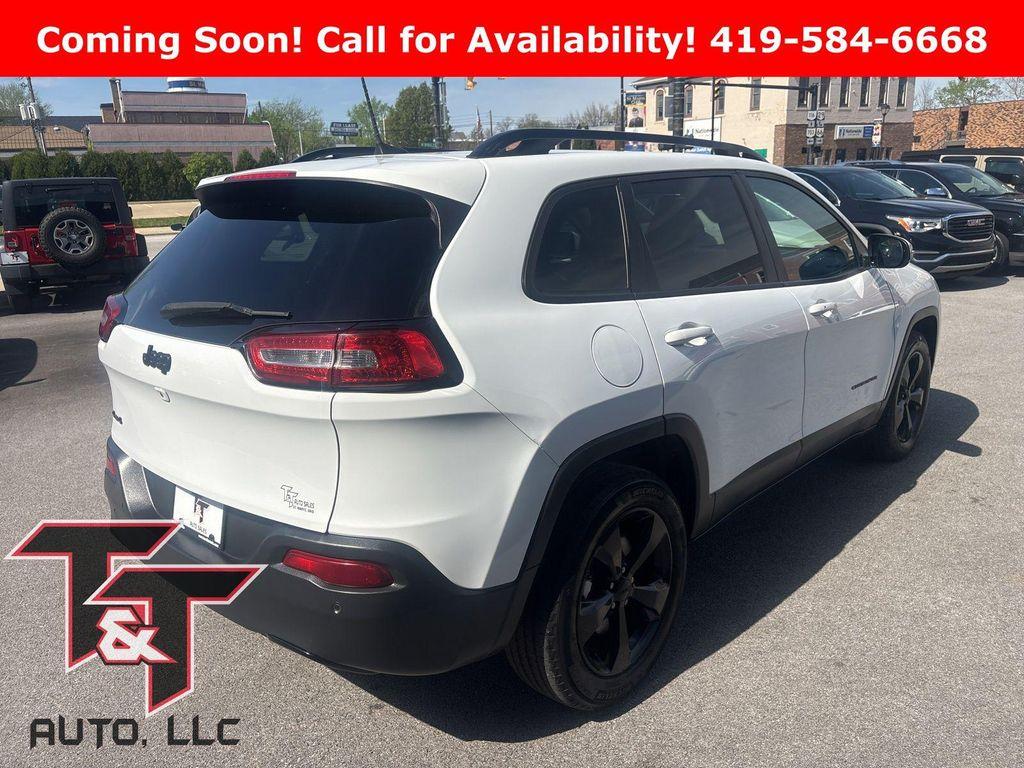 used 2018 Jeep Cherokee car, priced at $13,695