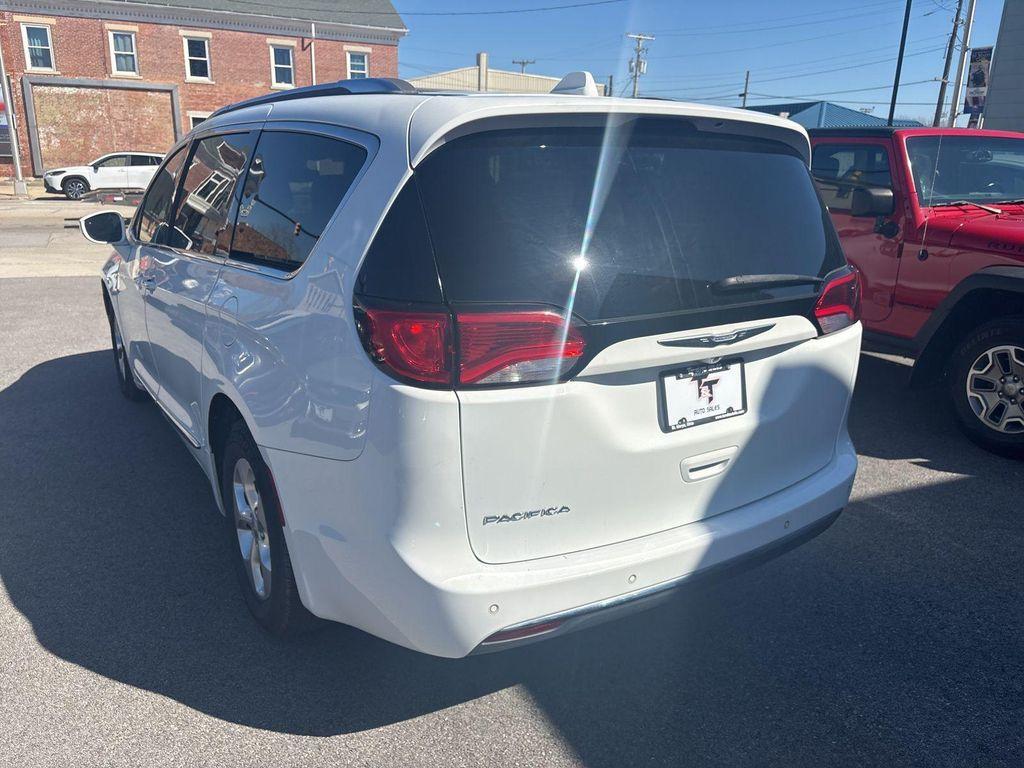 used 2017 Chrysler Pacifica car, priced at $13,295