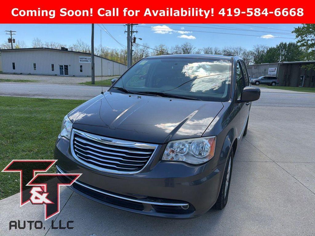 used 2015 Chrysler Town & Country car, priced at $13,995