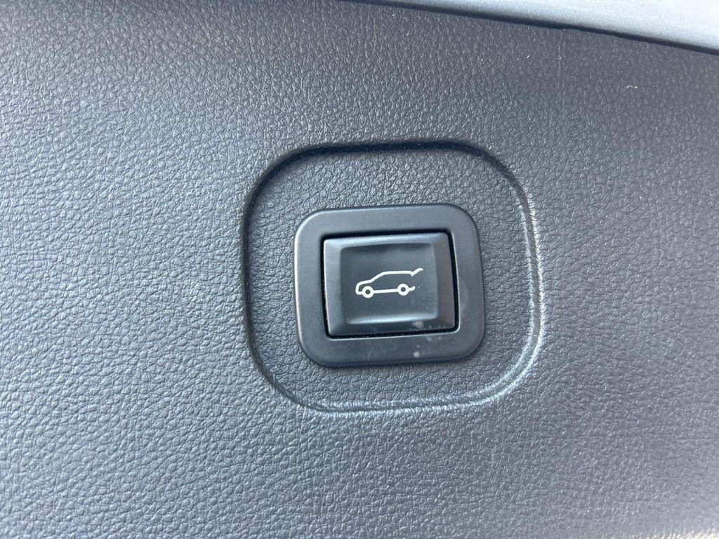 used 2016 Chevrolet Equinox car, priced at $8,795