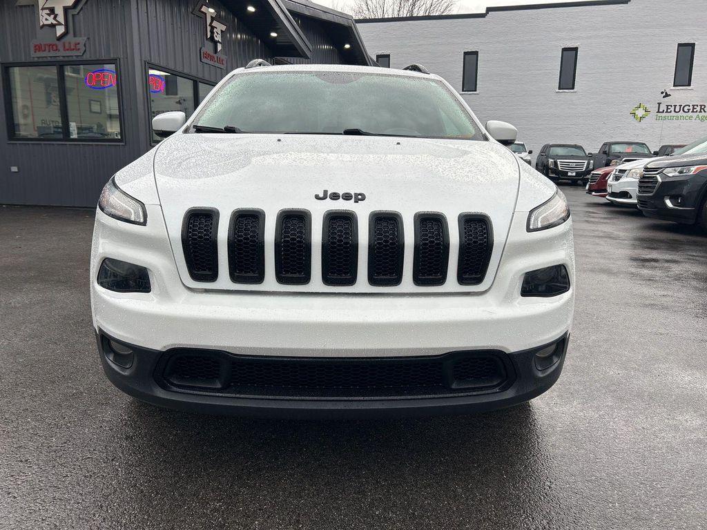 used 2016 Jeep Cherokee car, priced at $10,495