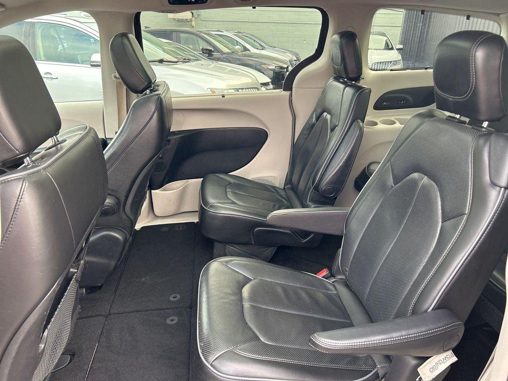 used 2019 Chrysler Pacifica car, priced at $15,295