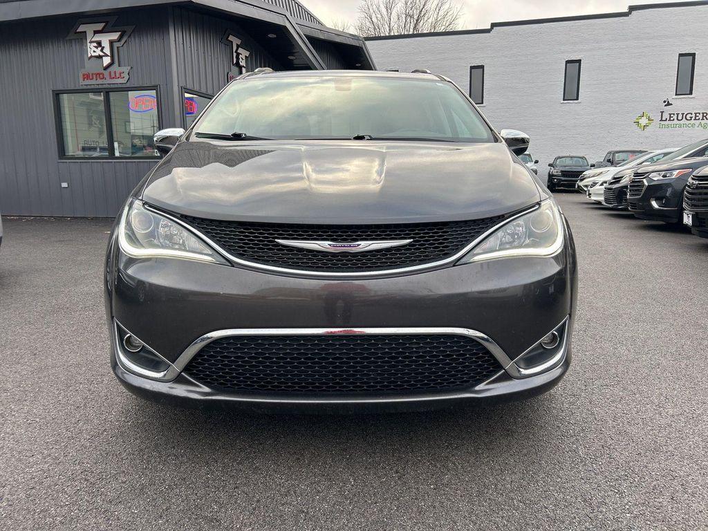 used 2019 Chrysler Pacifica car, priced at $15,295