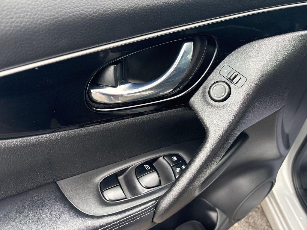 used 2017 Nissan Rogue Sport car, priced at $10,995