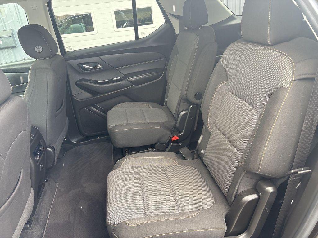 used 2019 Chevrolet Traverse car, priced at $14,495