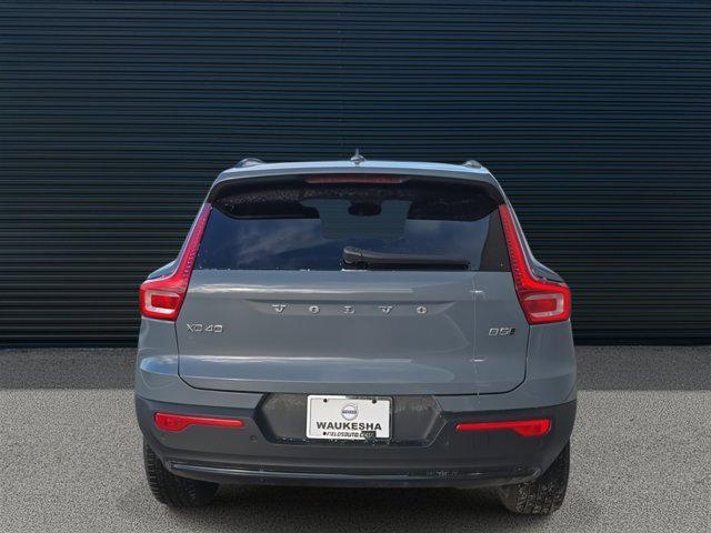 used 2023 Volvo XC40 car, priced at $30,369