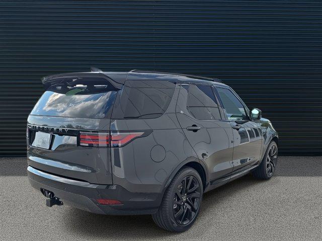 new 2025 Land Rover Discovery car, priced at $71,953