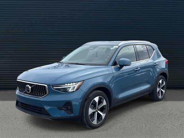 used 2025 Volvo XC40 car, priced at $34,997