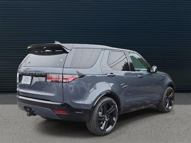 new 2025 Land Rover Discovery car, priced at $71,328