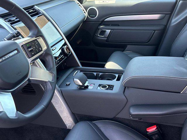 used 2025 Land Rover Discovery car, priced at $62,418