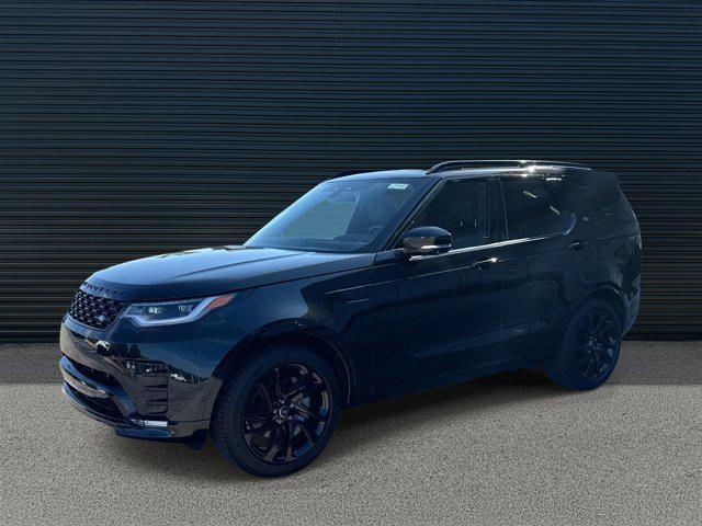 used 2025 Land Rover Discovery car, priced at $62,418