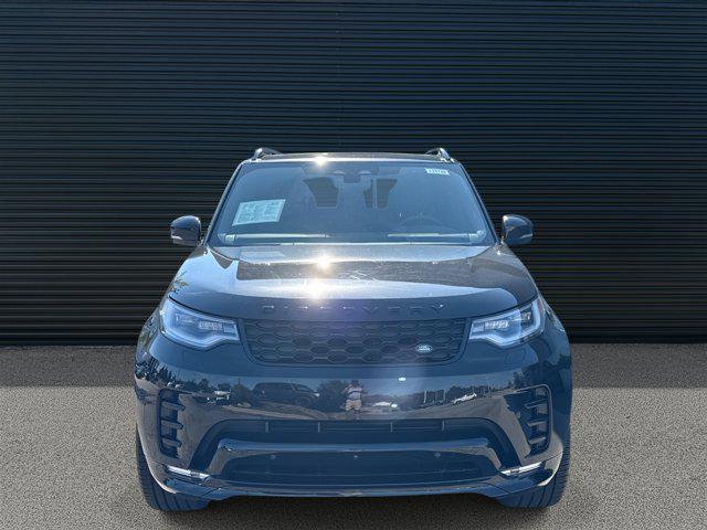 used 2025 Land Rover Discovery car, priced at $62,418