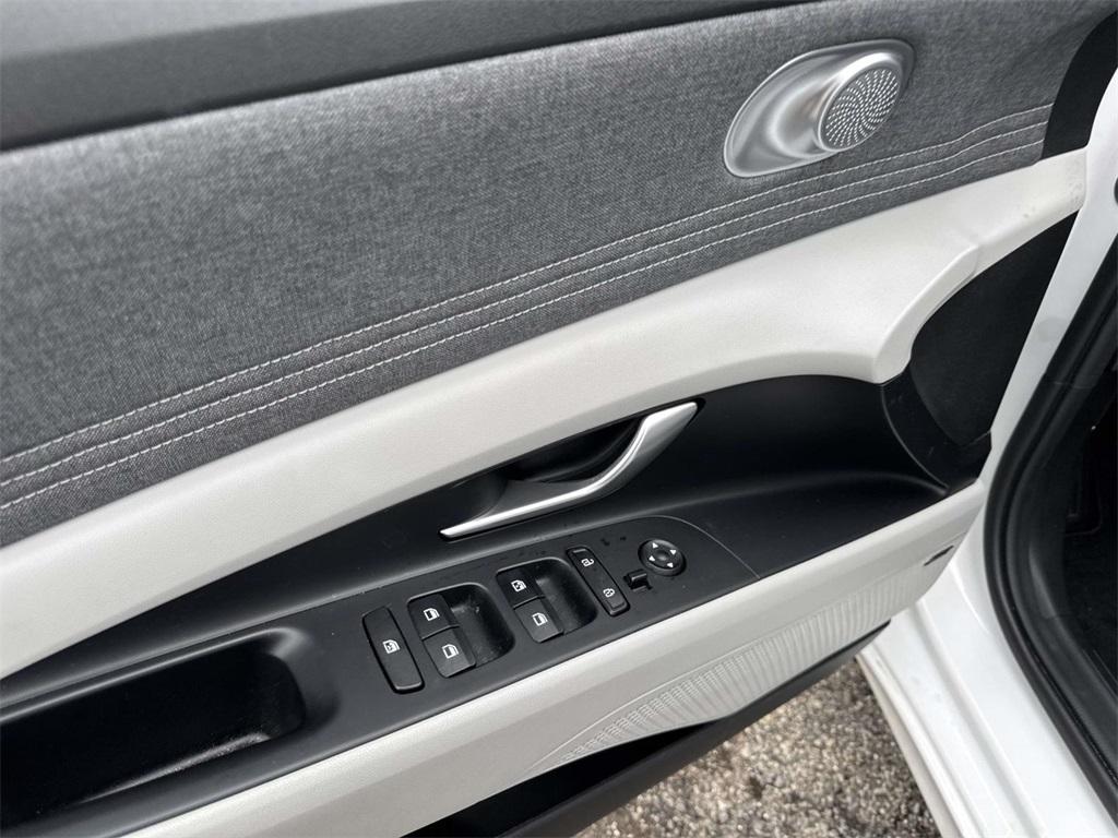 used 2023 Hyundai Elantra car, priced at $20,096