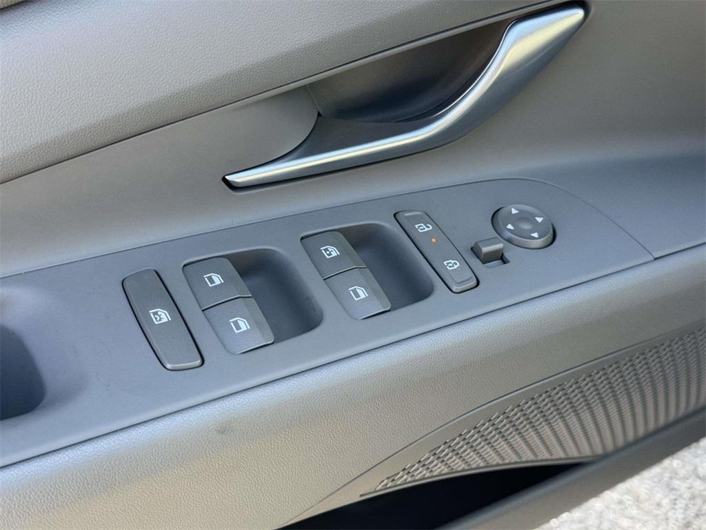 used 2025 Hyundai Elantra car, priced at $21,555