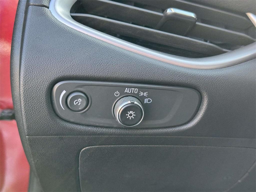 used 2021 Chevrolet Malibu car, priced at $13,989