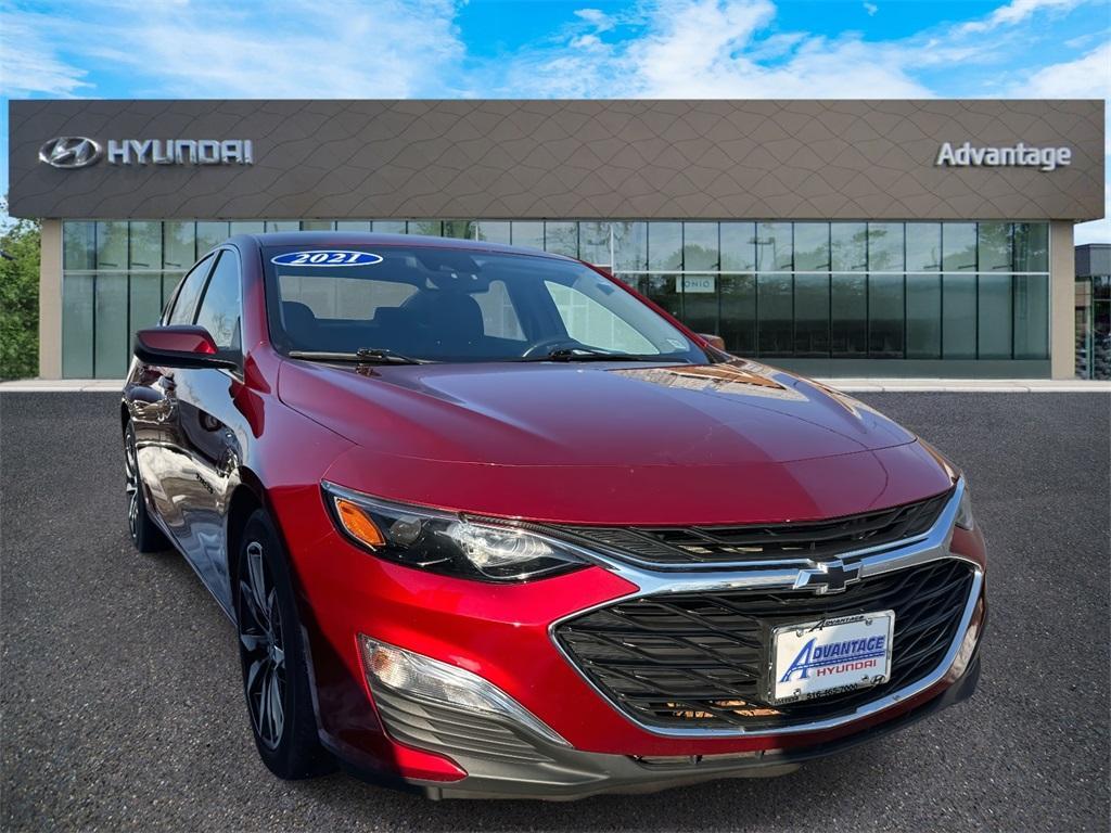 used 2021 Chevrolet Malibu car, priced at $13,989