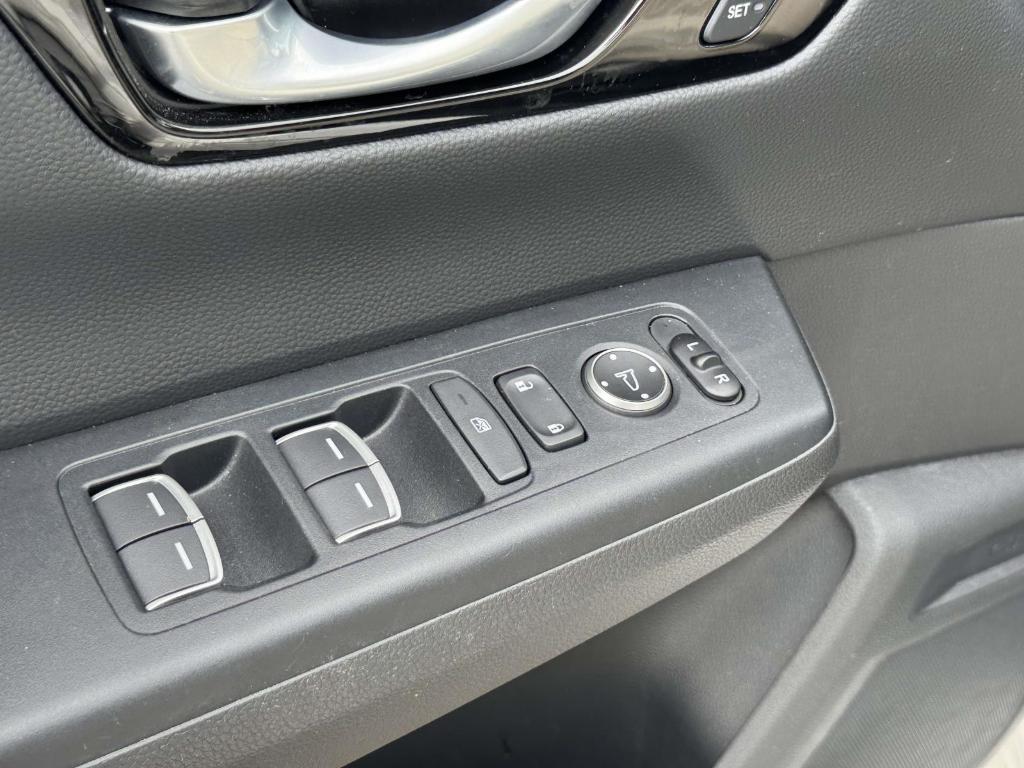 used 2023 Honda CR-V car, priced at $32,630