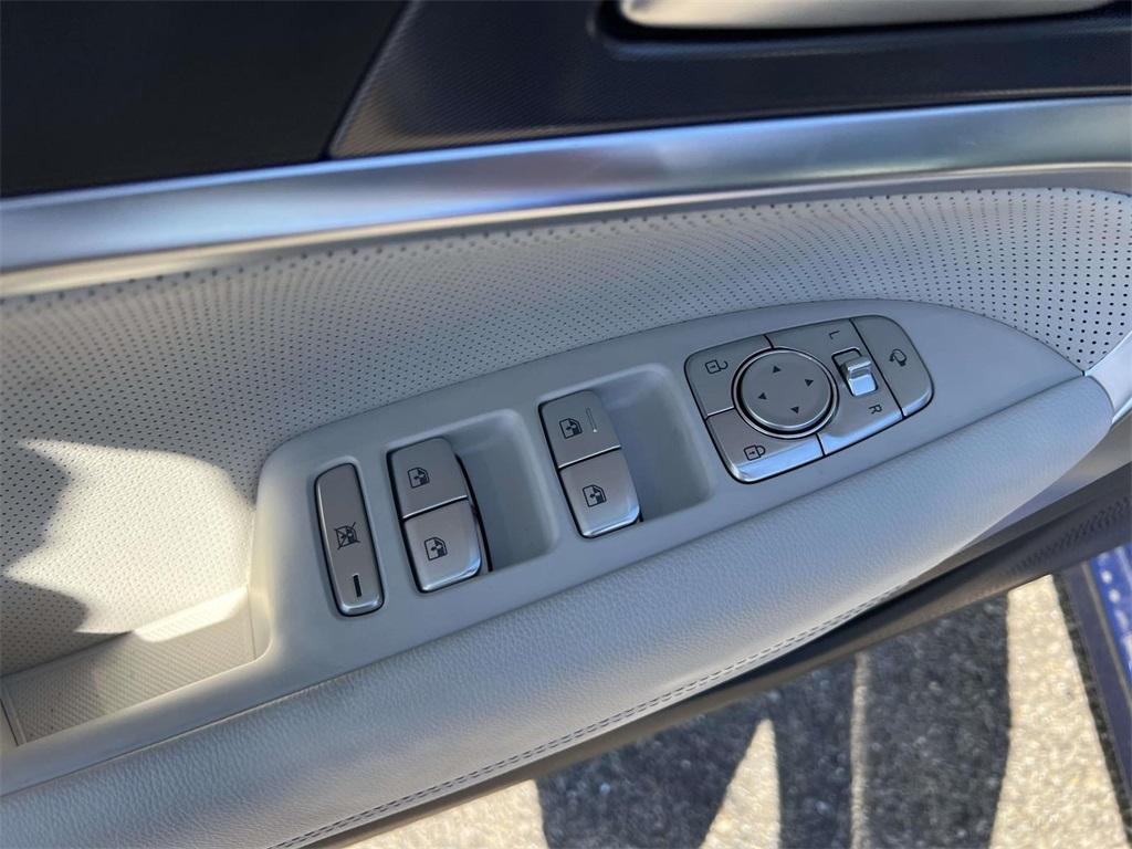 used 2025 Genesis G70 car, priced at $40,356