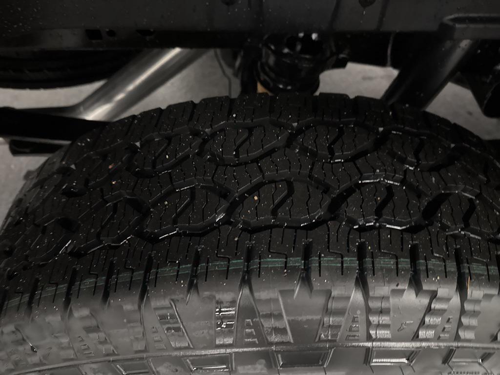 new 2025 Ford Ranger car, priced at $33,990