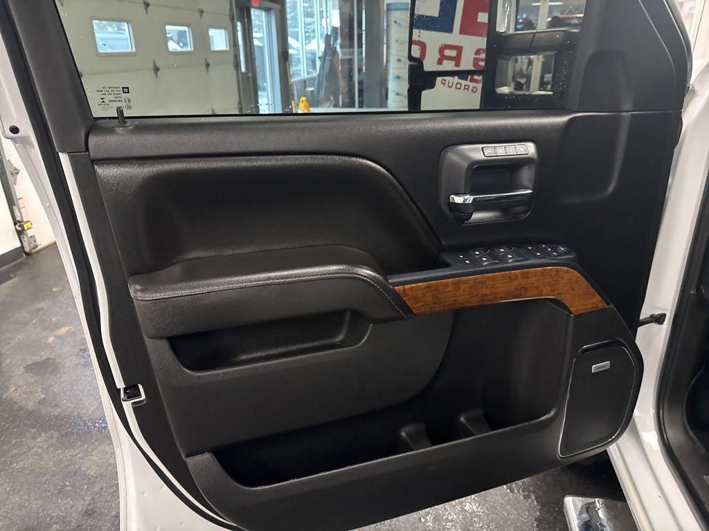 used 2017 Chevrolet Silverado 1500 car, priced at $28,990