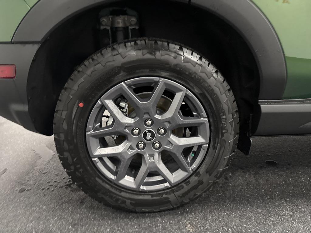 new 2025 Ford Bronco Sport car, priced at $32,490