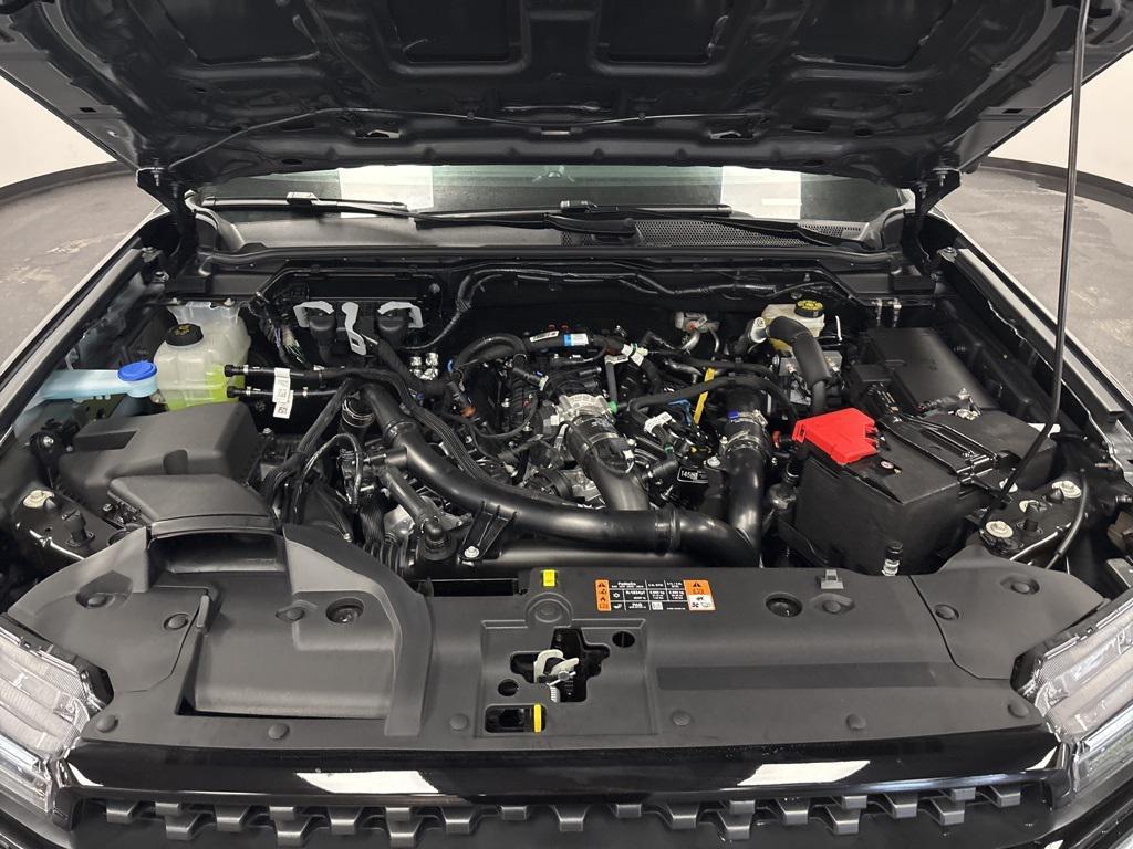 new 2025 Ford Ranger car, priced at $40,990