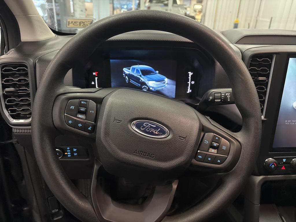 new 2025 Ford Ranger car, priced at $35,990