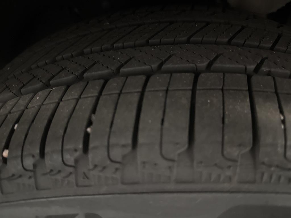 used 2024 Acura MDX car, priced at $40,990