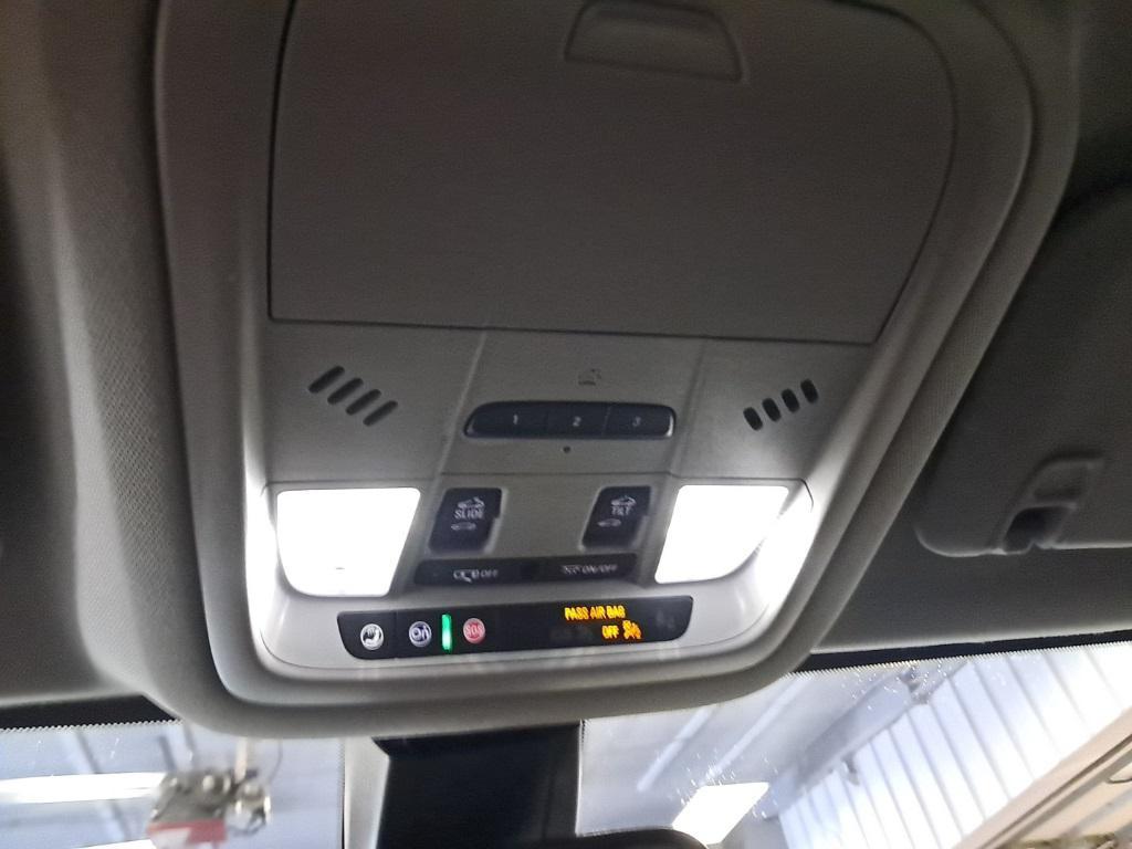 used 2022 GMC Acadia car, priced at $26,990