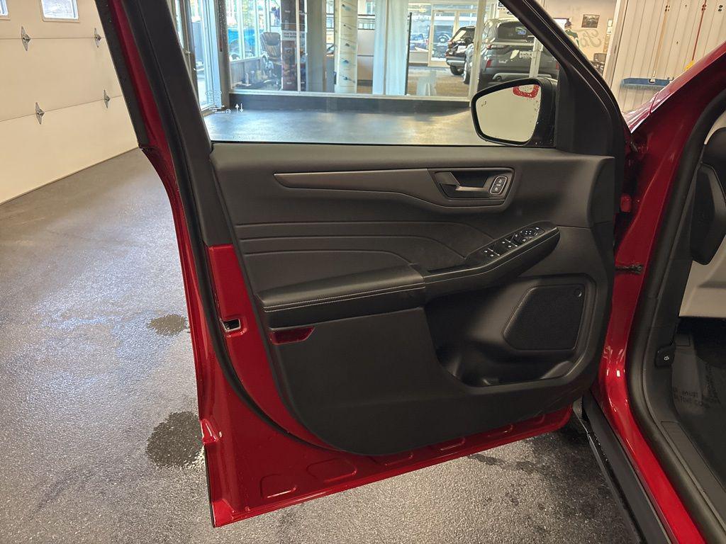 new 2026 Ford Escape car, priced at $28,990