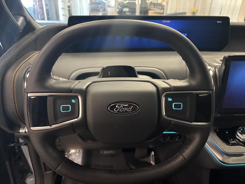 new 2026 Ford Expedition car, priced at $83,990