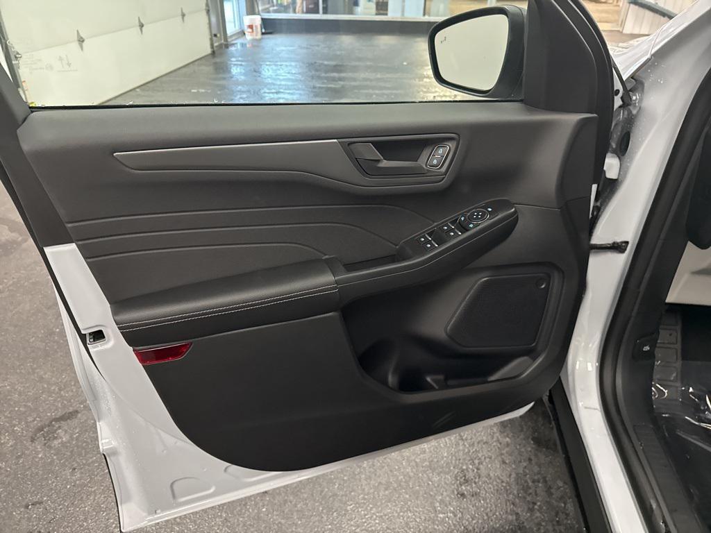 new 2026 Ford Escape car, priced at $32,990