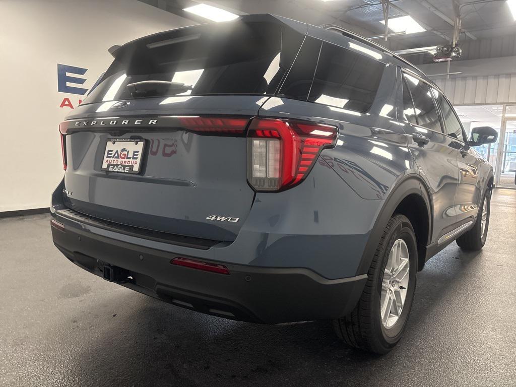 new 2025 Ford Explorer car, priced at $40,990