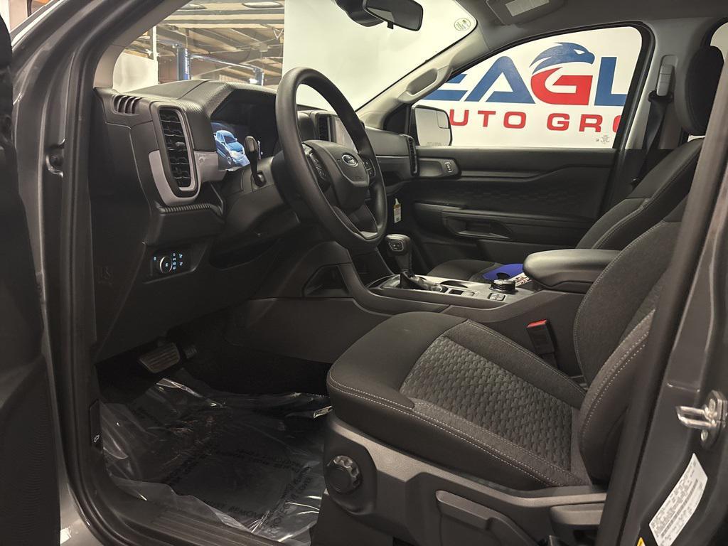 new 2025 Ford Ranger car, priced at $33,990