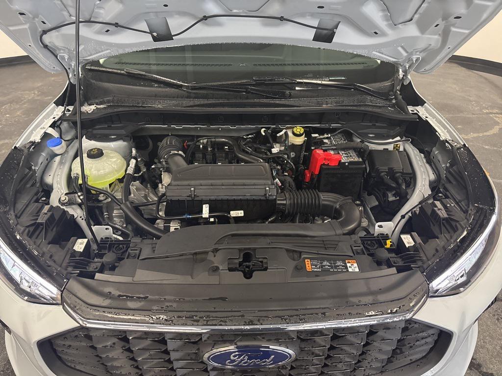 new 2026 Ford Escape car, priced at $29,990