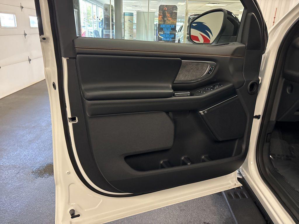 new 2026 Ford Expedition car, priced at $79,593