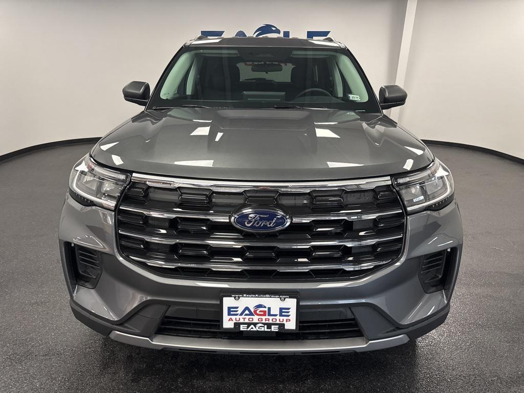 new 2025 Ford Explorer car, priced at $38,990