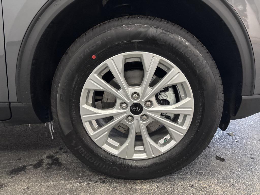 new 2026 Ford Escape car, priced at $29,990