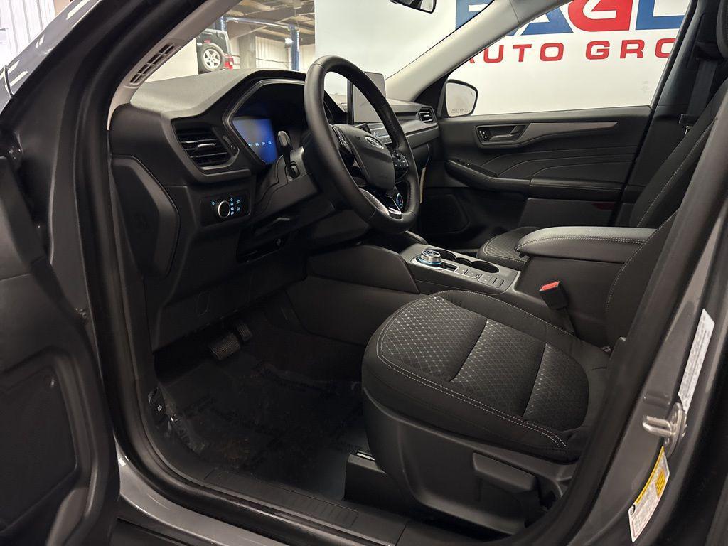 new 2026 Ford Escape car, priced at $29,990