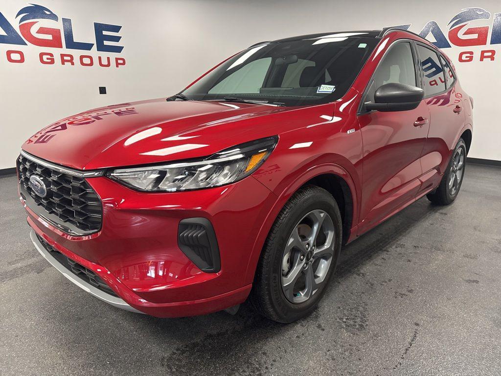 used 2024 Ford Escape car, priced at $25,990