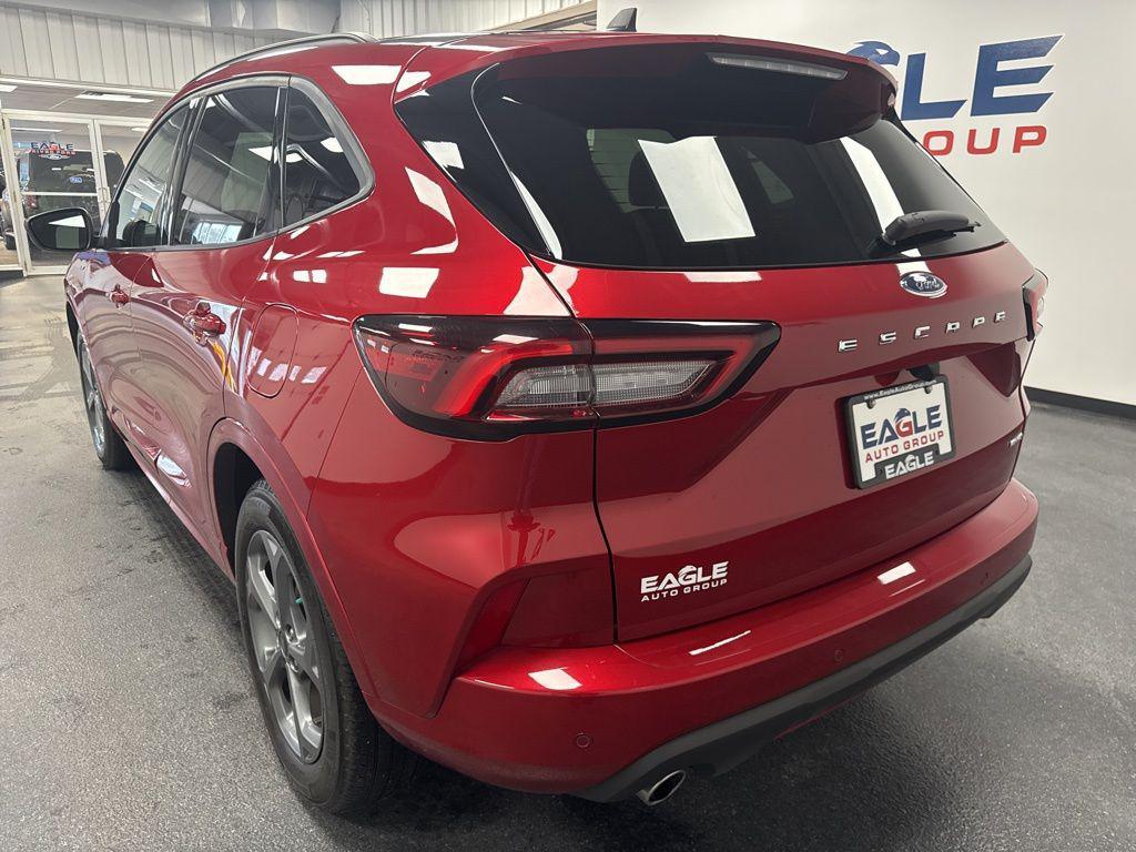used 2024 Ford Escape car, priced at $25,990