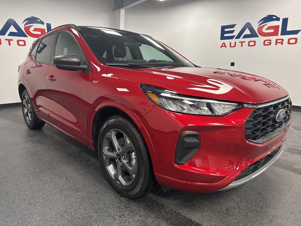 used 2024 Ford Escape car, priced at $25,990