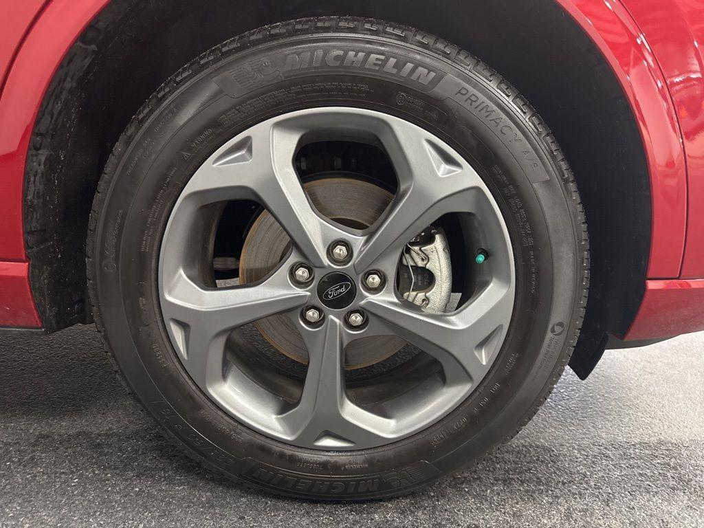 used 2024 Ford Escape car, priced at $25,990
