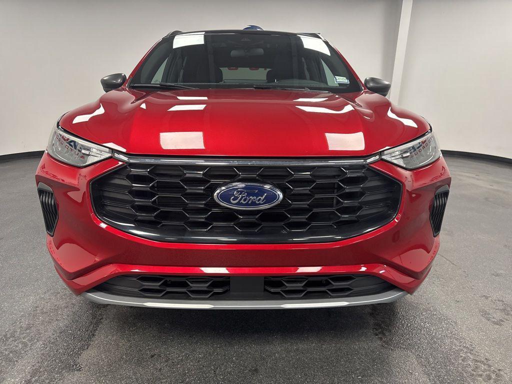 used 2024 Ford Escape car, priced at $25,990