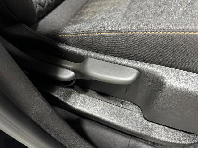 used 2023 Chevrolet Equinox car, priced at $21,994