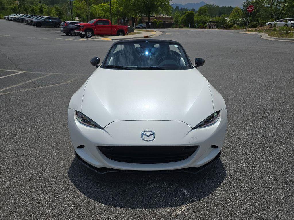new 2026 Mazda MX-5 Miata car